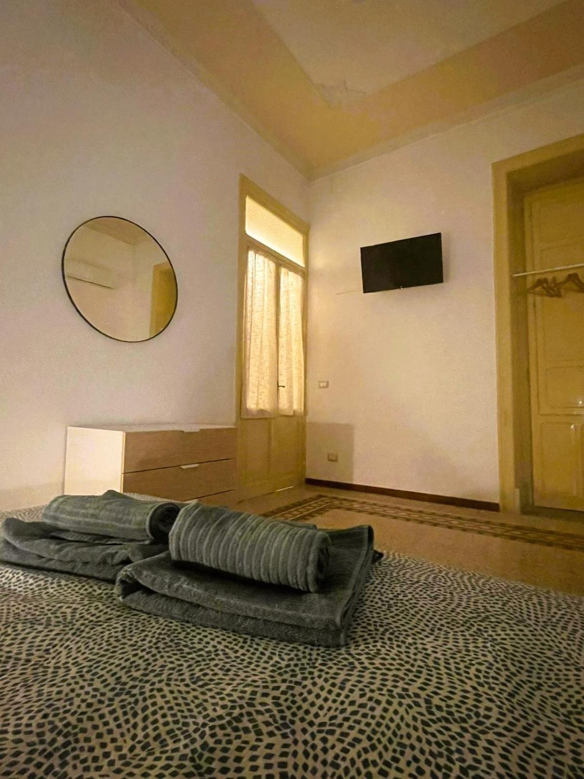Olivuzza Rooms In Apartment Palermo Esterno foto